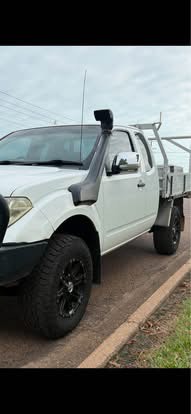 Nissan navara