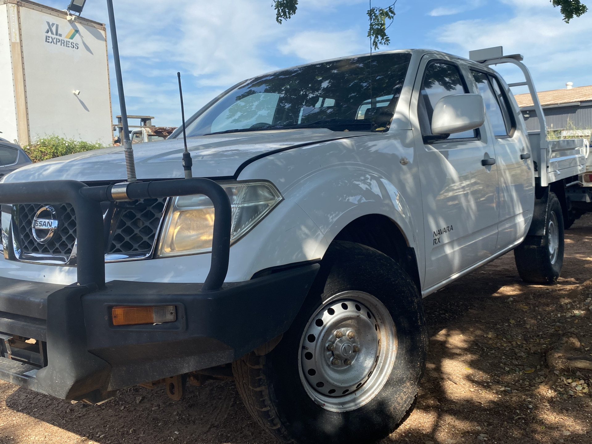 Nissan navara